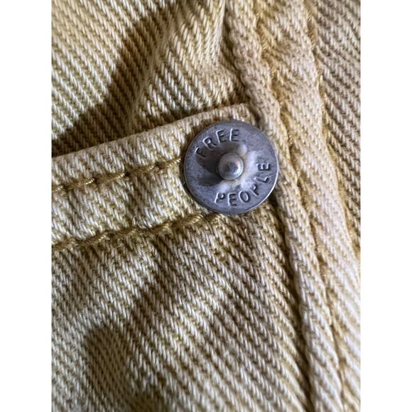 Free People Short Shorts Denim Women’s 27 Mustard Yellow Washed Distressed Fray - Picture 8 of 12